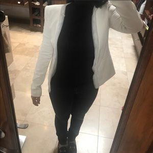White blazer bcbg